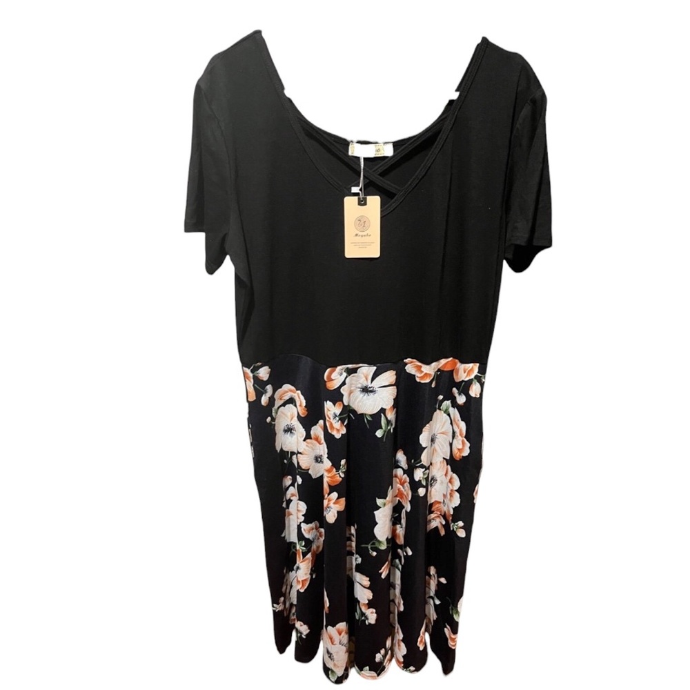 Black Dress with Floral Swing skirt 2X New - Picture 2 of 4
